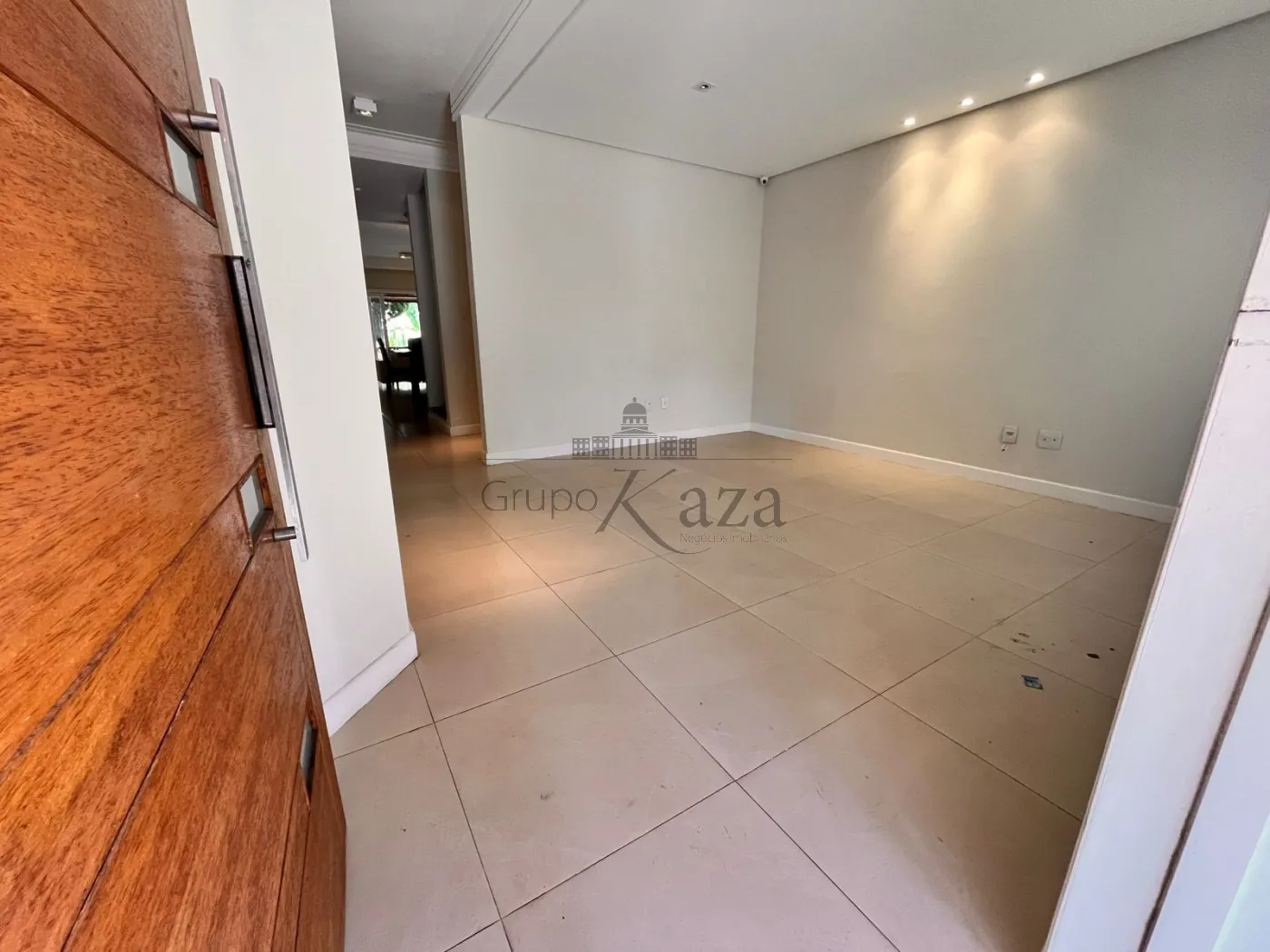 Foto 5 de Casa Condomínio em Jardim das Colinas, São José dos Campos - imagem 5