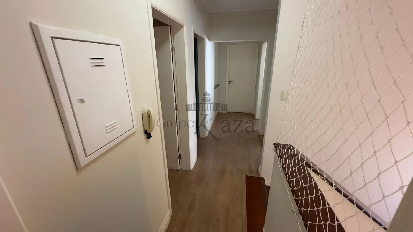 Foto 35 de Casa Condomínio em Jardim das Colinas, São José dos Campos - imagem 35