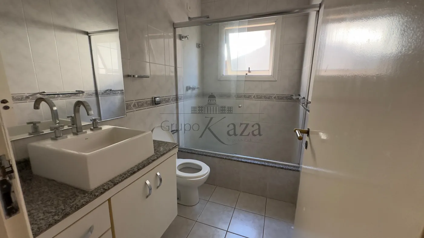 Foto 37 de Casa Condomínio em Jardim das Colinas, São José dos Campos - imagem 37