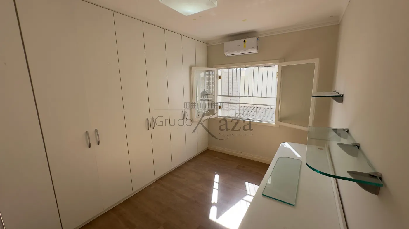 Foto 46 de Casa Condomínio em Jardim das Colinas, São José dos Campos - imagem 46