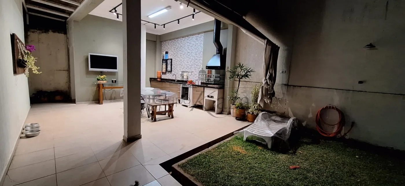 Foto 19 de Casa Térrea em Jardim Motorama, São José dos Campos - imagem 19