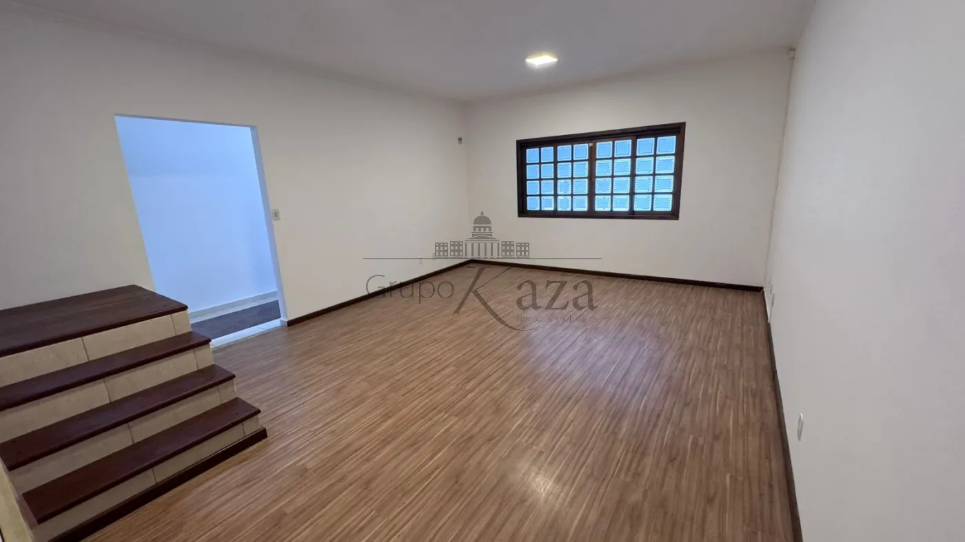 Foto 11 de Casa Sobrado em Residencial De Ville, São José dos Campos - imagem 11