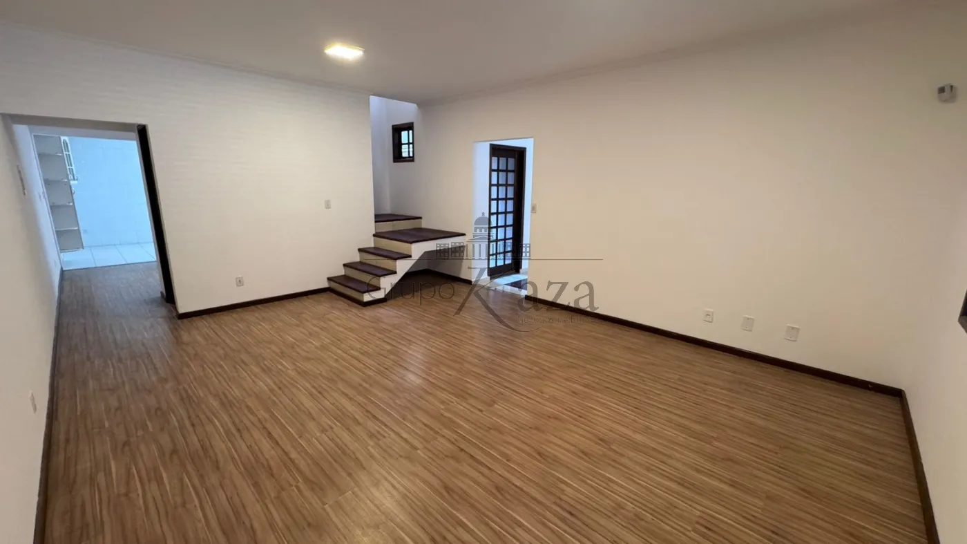 Foto 12 de Casa Sobrado em Residencial De Ville, São José dos Campos - imagem 12