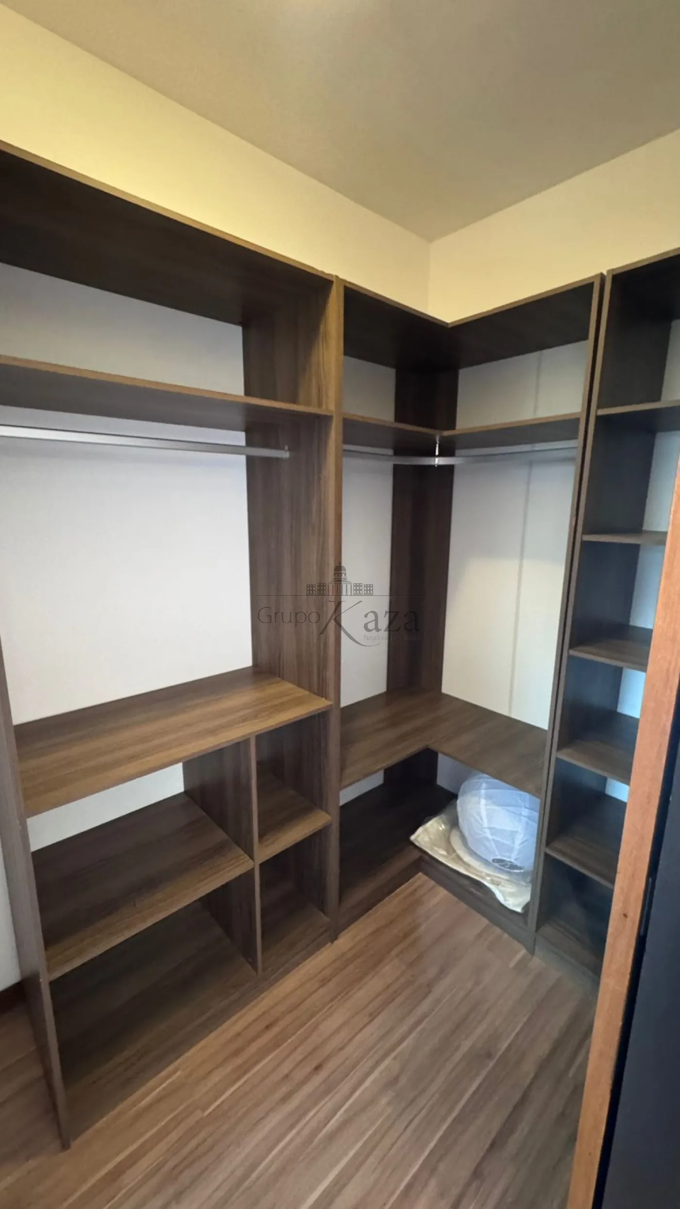Foto 20 de Casa Sobrado em Residencial De Ville, São José dos Campos - imagem 20
