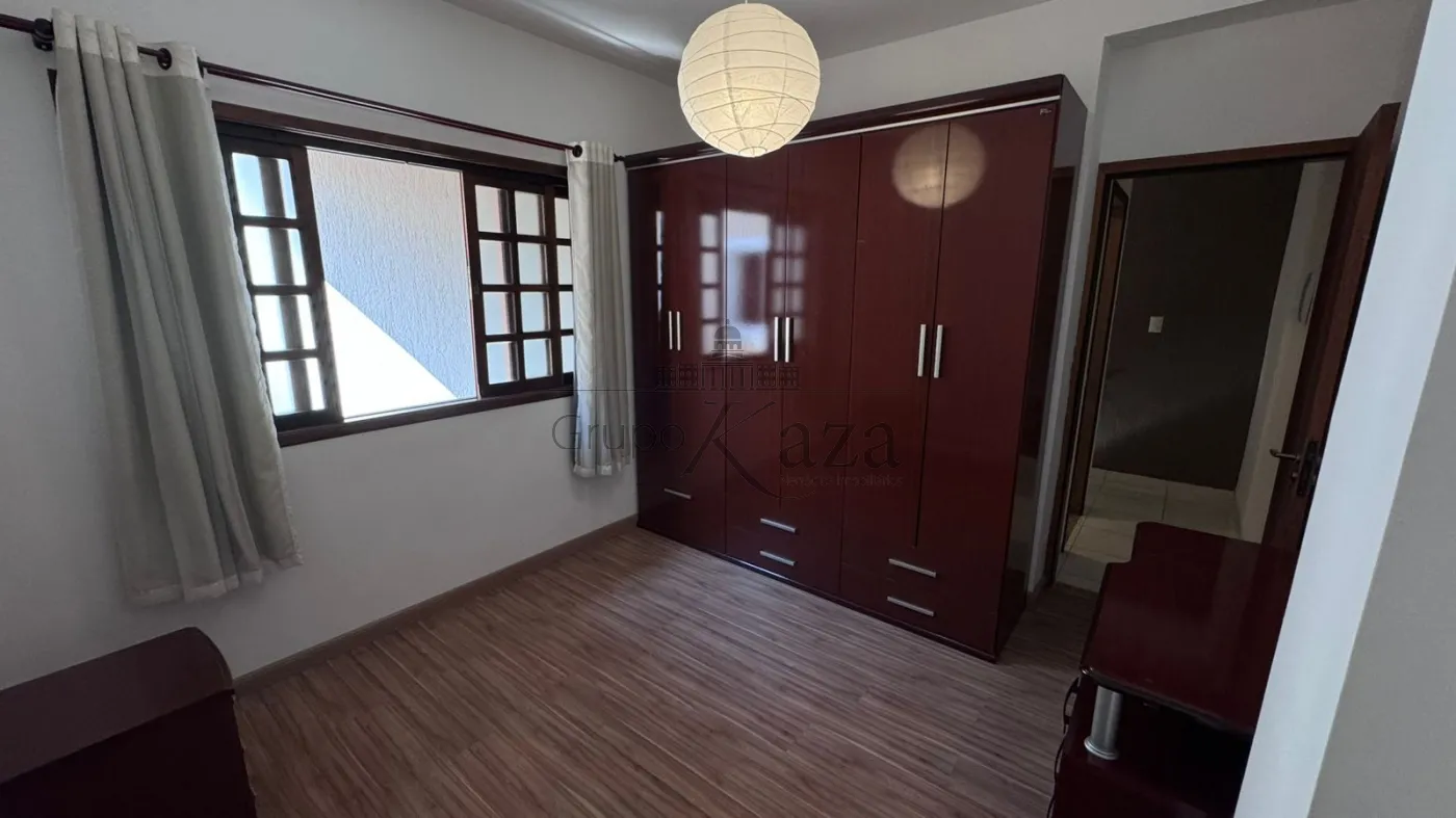 Foto 19 de Casa Sobrado em Residencial De Ville, São José dos Campos - imagem 19