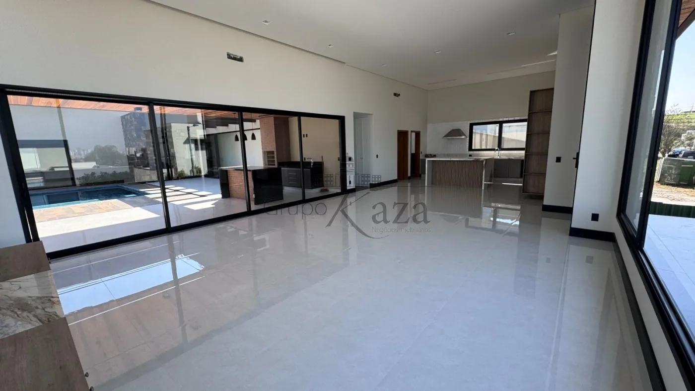 Foto 2 de Casa Condomínio em Condomínio Reserva do Paratehy, São José dos Campos - imagem 2