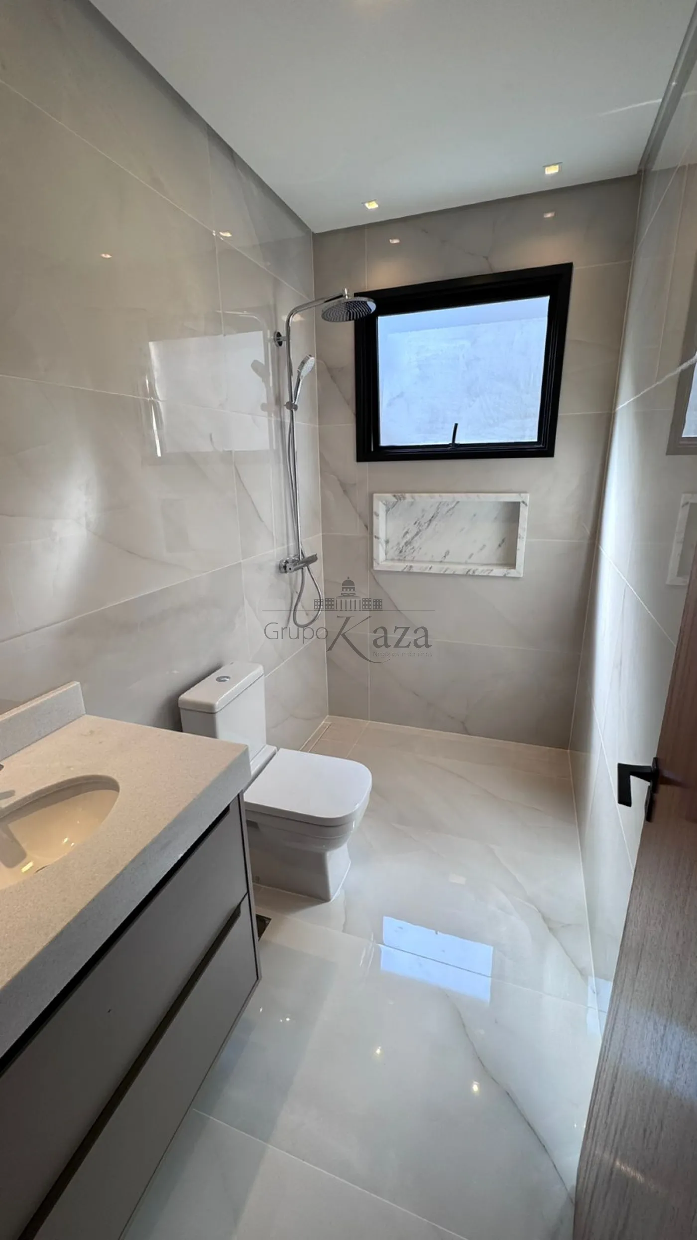 Foto 24 de Casa Condomínio em Condomínio Reserva do Paratehy, São José dos Campos - imagem 24