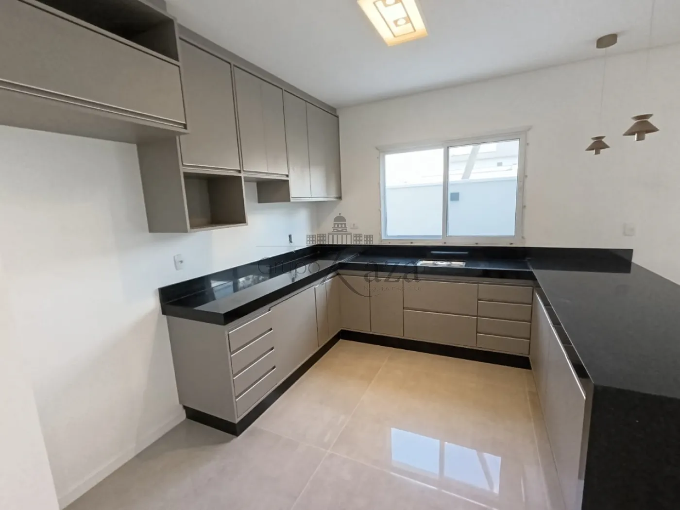 Foto 5 de Casa Condomínio em Jardim Jacinto, Jacareí - imagem 5