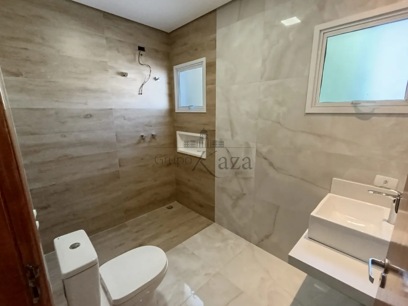 Foto 15 de Casa Condomínio em Jardim Jacinto, Jacareí - imagem 15