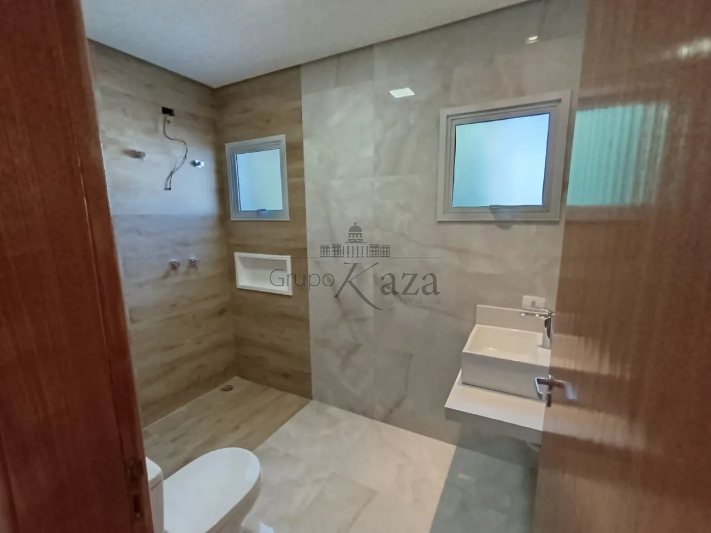 Foto 14 de Casa Condomínio em Jardim Jacinto, Jacareí - imagem 14