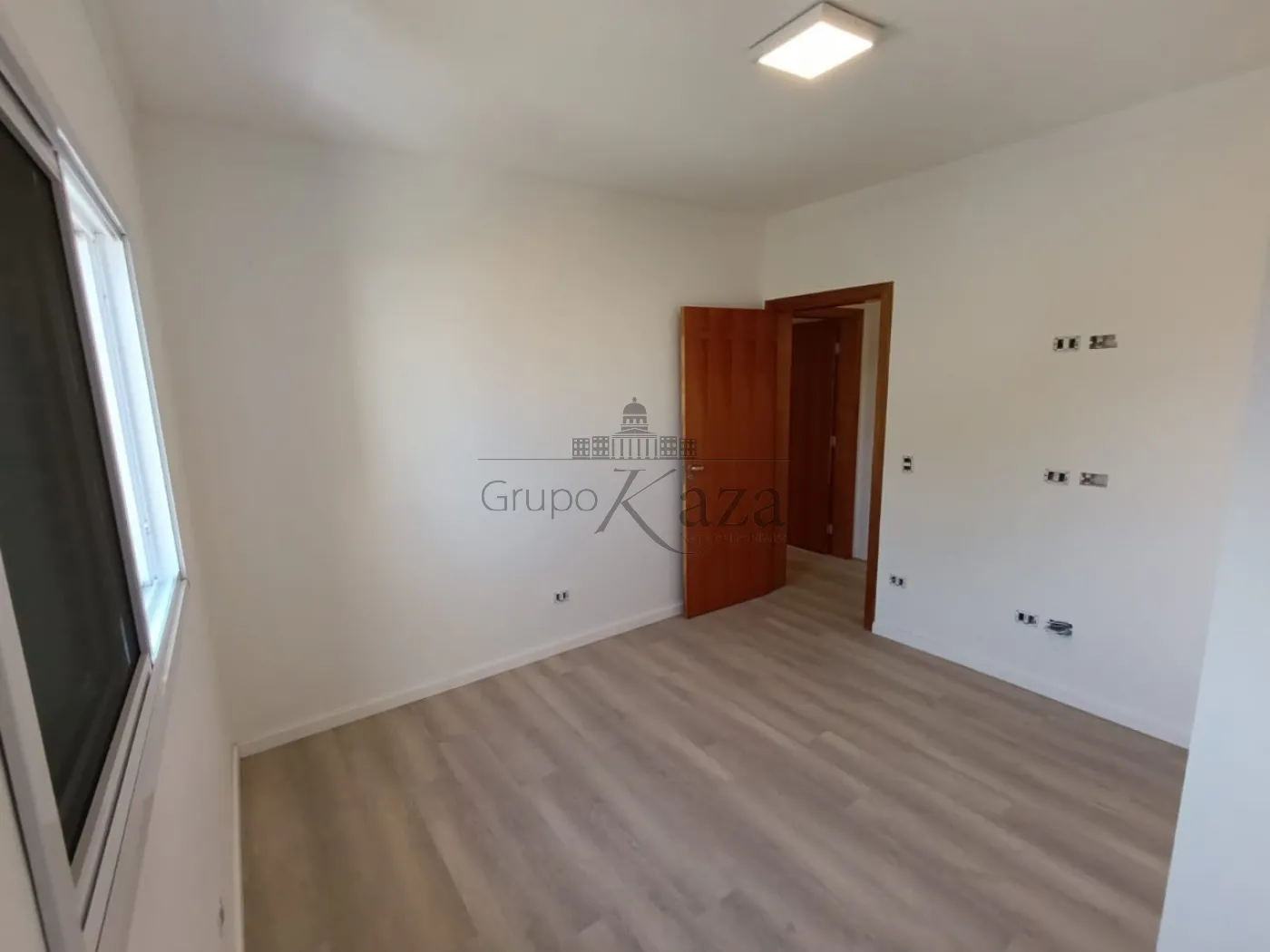 Foto 19 de Casa Condomínio em Jardim Jacinto, Jacareí - imagem 19
