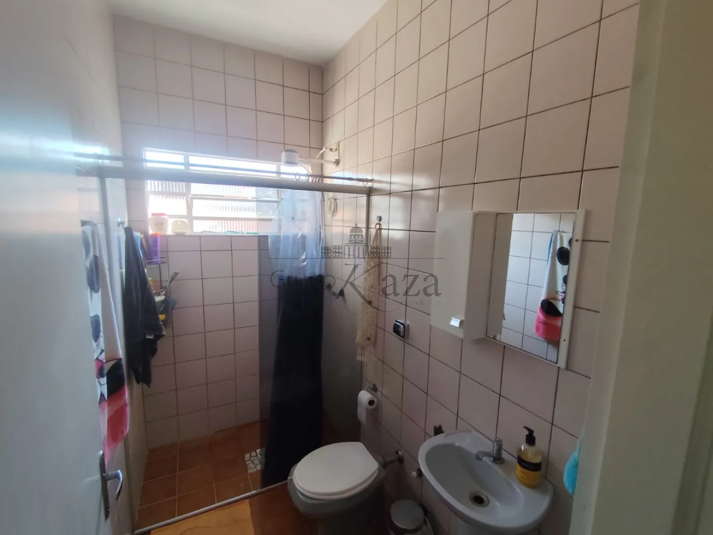 Foto 11 de Casa Sobrado em Jardim Pararangaba, São José dos Campos - imagem 11