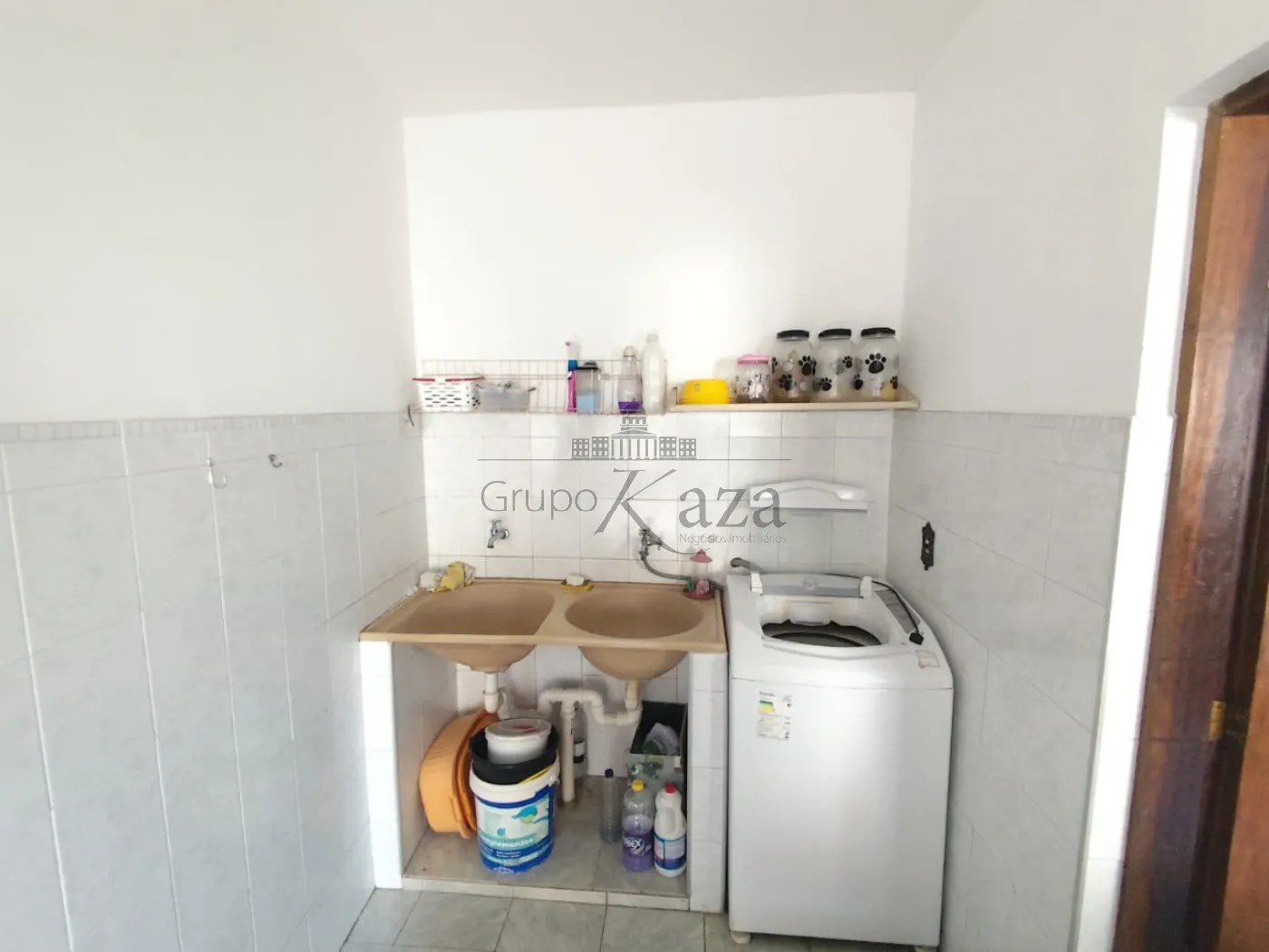 Foto 14 de Casa Sobrado em Jardim Pararangaba, São José dos Campos - imagem 14
