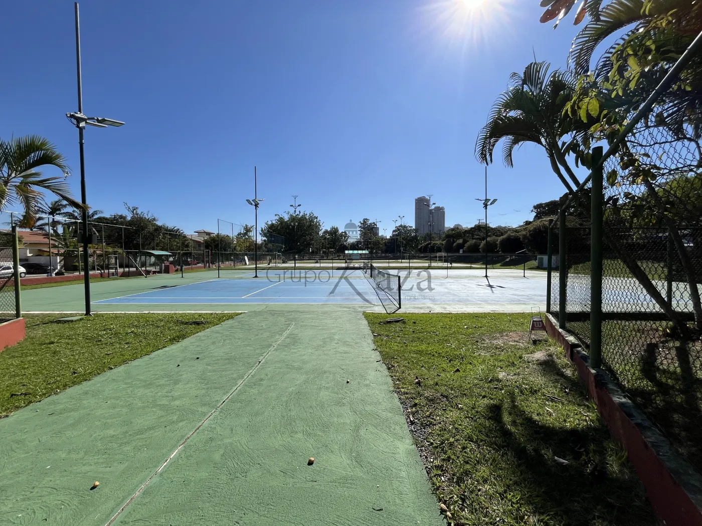Foto 37 de Casa Condomínio em Jardim das Colinas, São José dos Campos - imagem 37