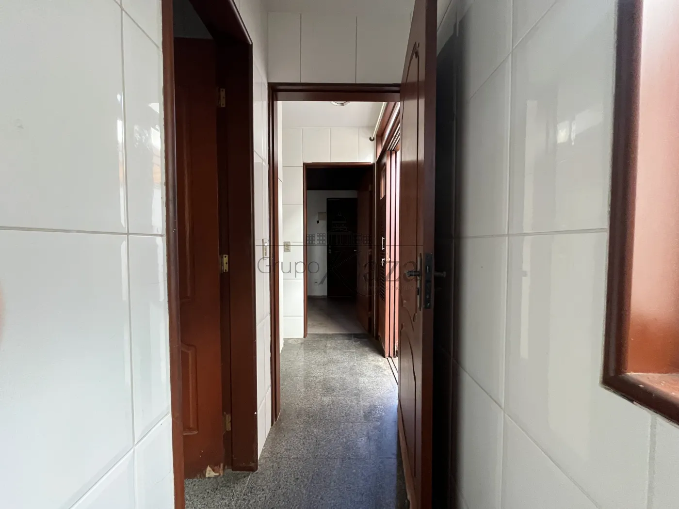 Foto 15 de Casa Condomínio em Jardim das Colinas, São José dos Campos - imagem 15