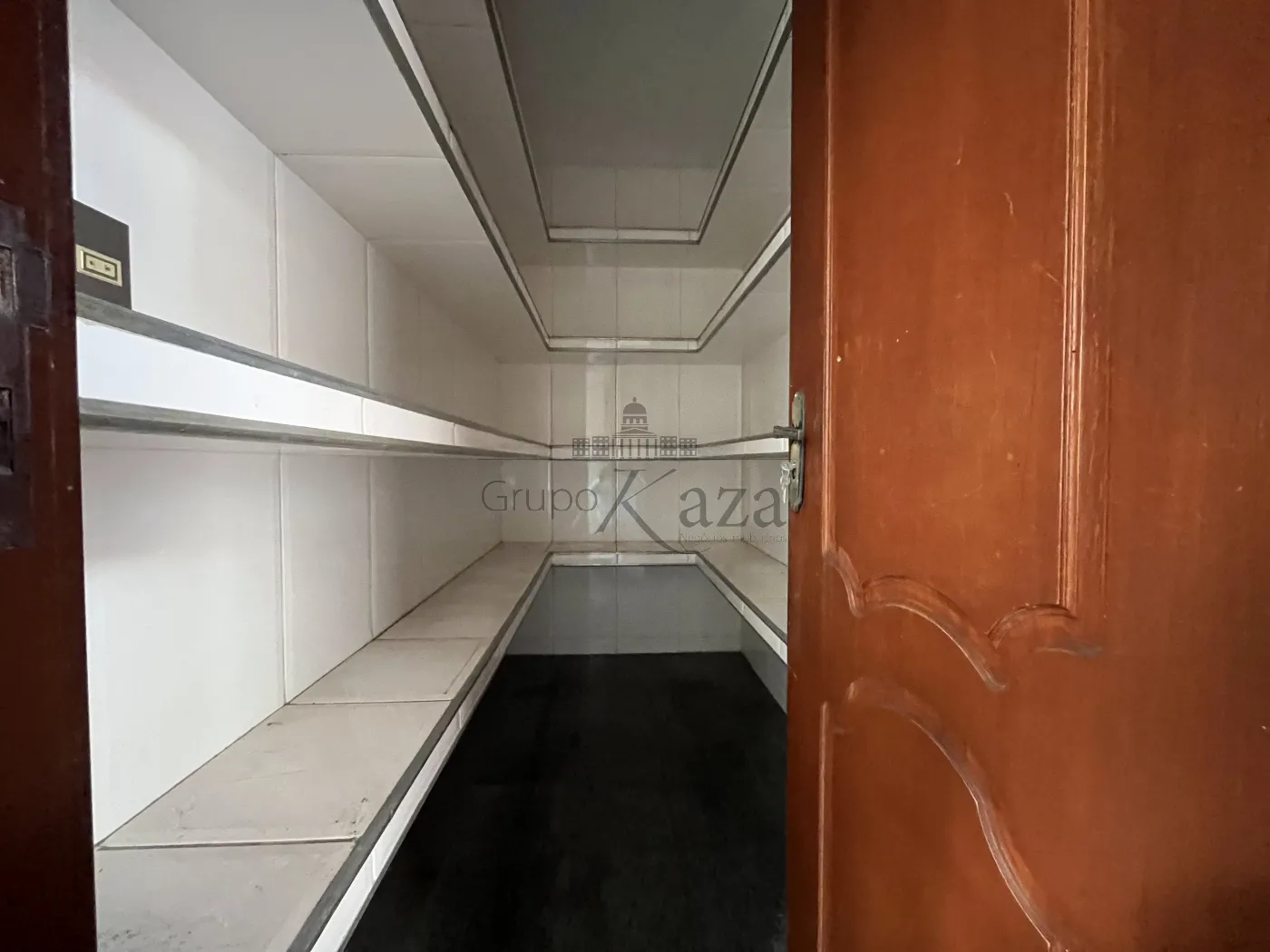 Foto 13 de Casa Condomínio em Jardim das Colinas, São José dos Campos - imagem 13