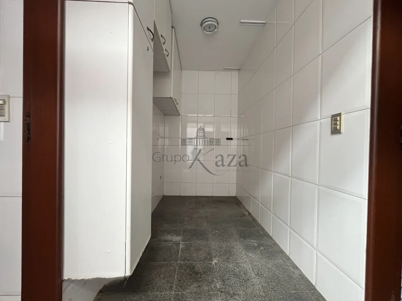 Foto 14 de Casa Condomínio em Jardim das Colinas, São José dos Campos - imagem 14