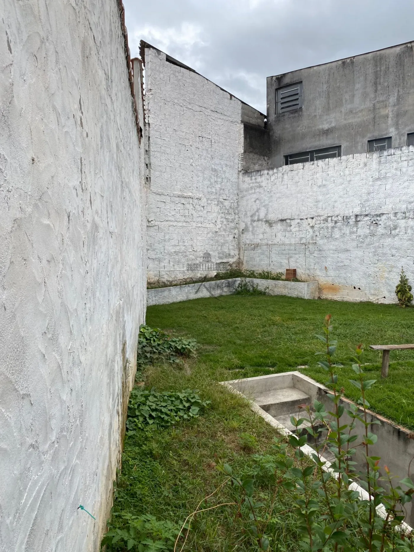 Foto 23 de Casa Padrão em Parque Santo Antônio, Jacareí - imagem 23