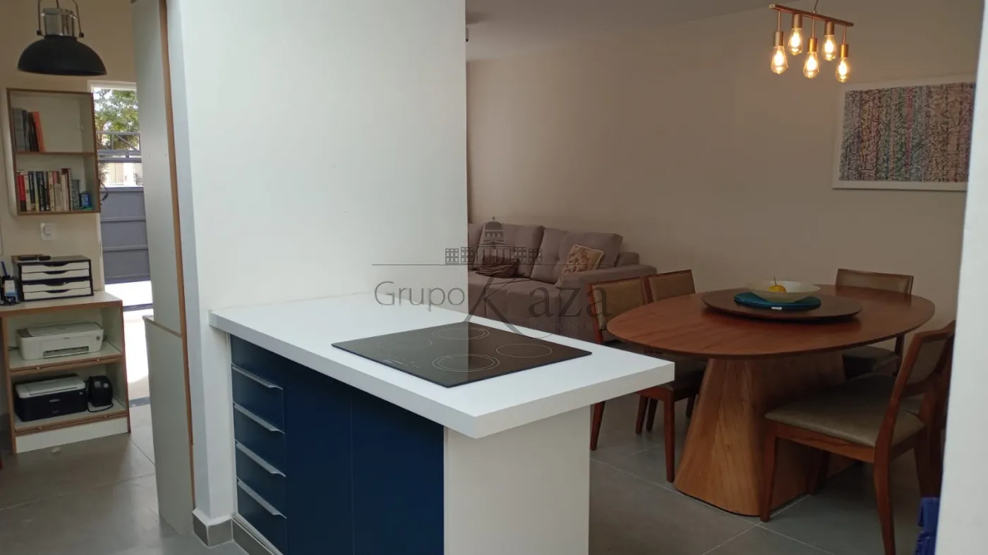 Foto 4 de Casa Padrão em Jardim das Indústrias, São José dos Campos - imagem 4