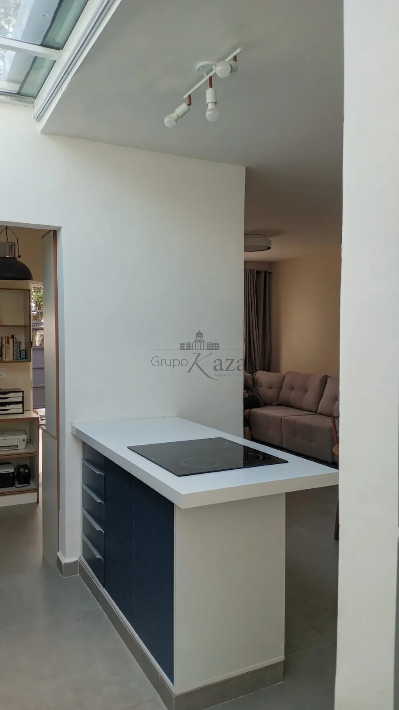 Foto 8 de Casa Padrão em Jardim das Indústrias, São José dos Campos - imagem 8
