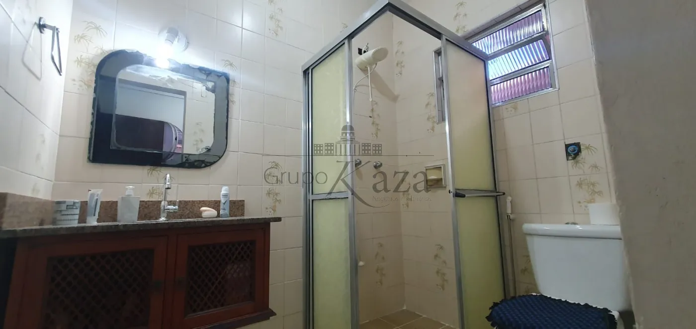 Foto 11 de Casa Térrea em Parque Santo Antônio, Jacareí - imagem 11