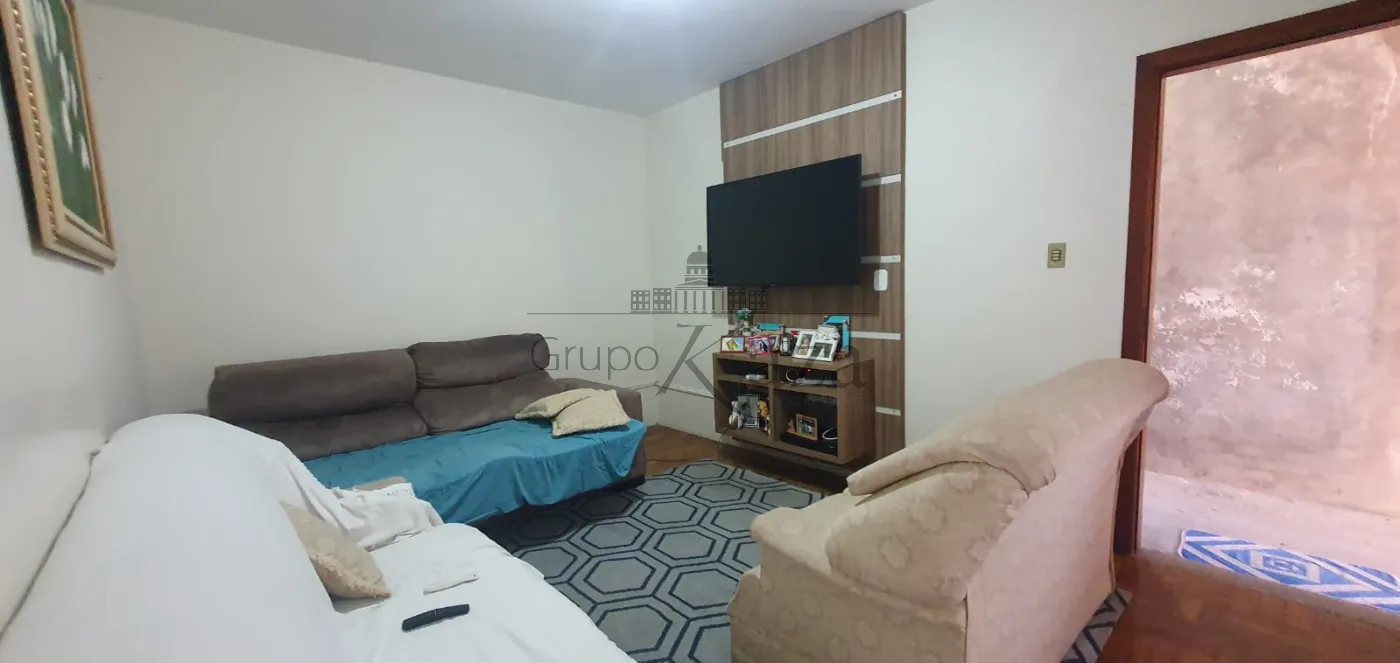 Foto 1 de Casa Térrea em Parque Santo Antônio, Jacareí - imagem 1