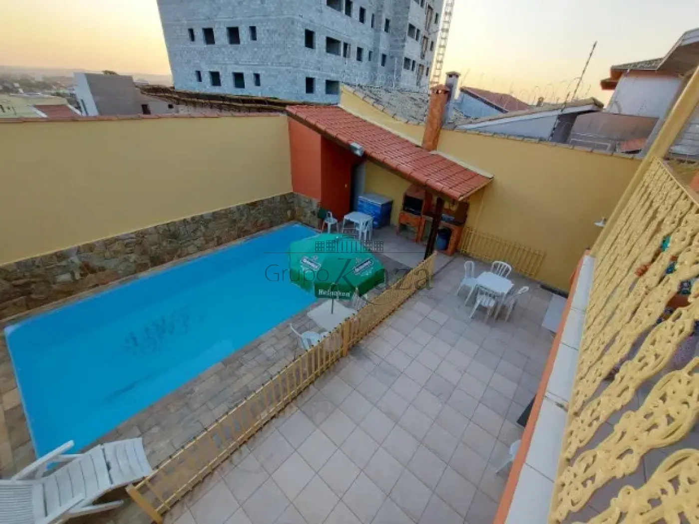 Foto 11 de Casa Sobrado em Jardim Altos de Santana I, Jacareí - imagem 11