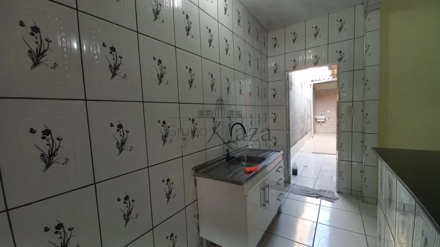Foto 9 de Casa Padrão em Lagoa Azul, Jacareí - imagem 9