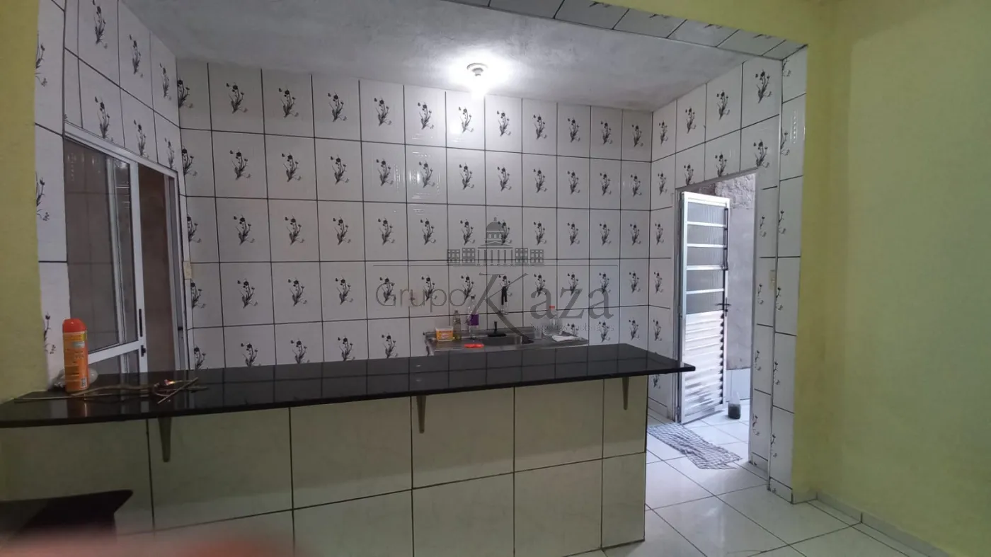 Foto 5 de Casa Padrão em Lagoa Azul, Jacareí - imagem 5