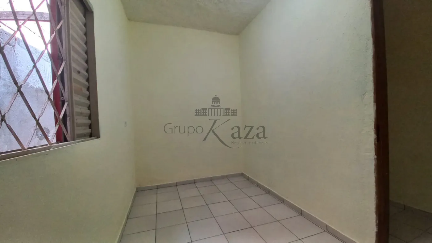 Foto 15 de Casa Padrão em Lagoa Azul, Jacareí - imagem 15