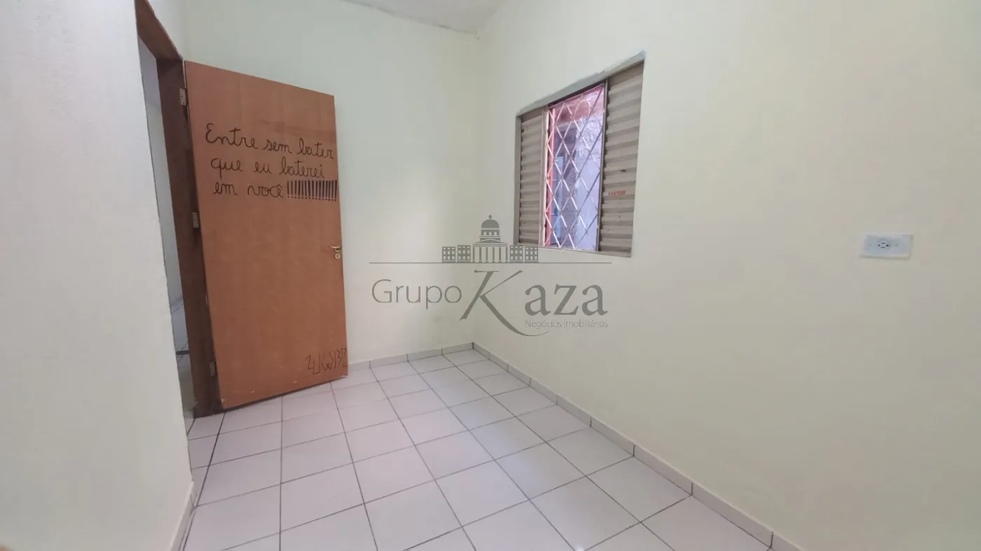 Foto 16 de Casa Padrão em Lagoa Azul, Jacareí - imagem 16