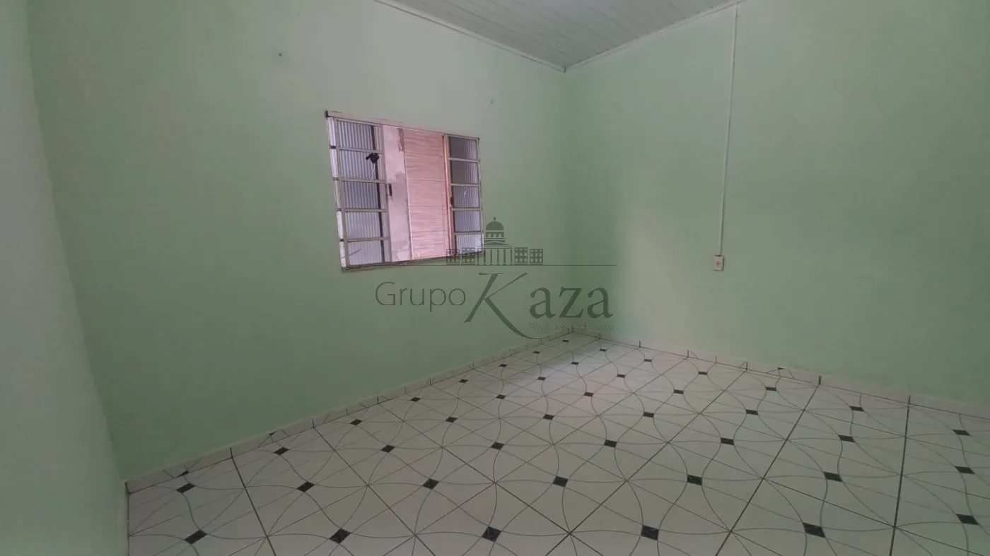 Foto 18 de Casa Padrão em Lagoa Azul, Jacareí - imagem 18