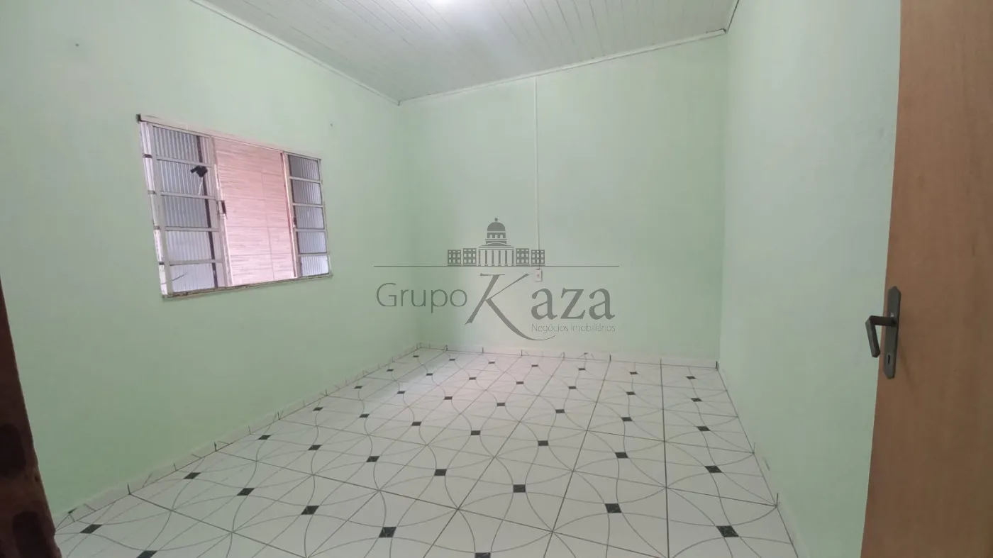 Foto 17 de Casa Padrão em Lagoa Azul, Jacareí - imagem 17