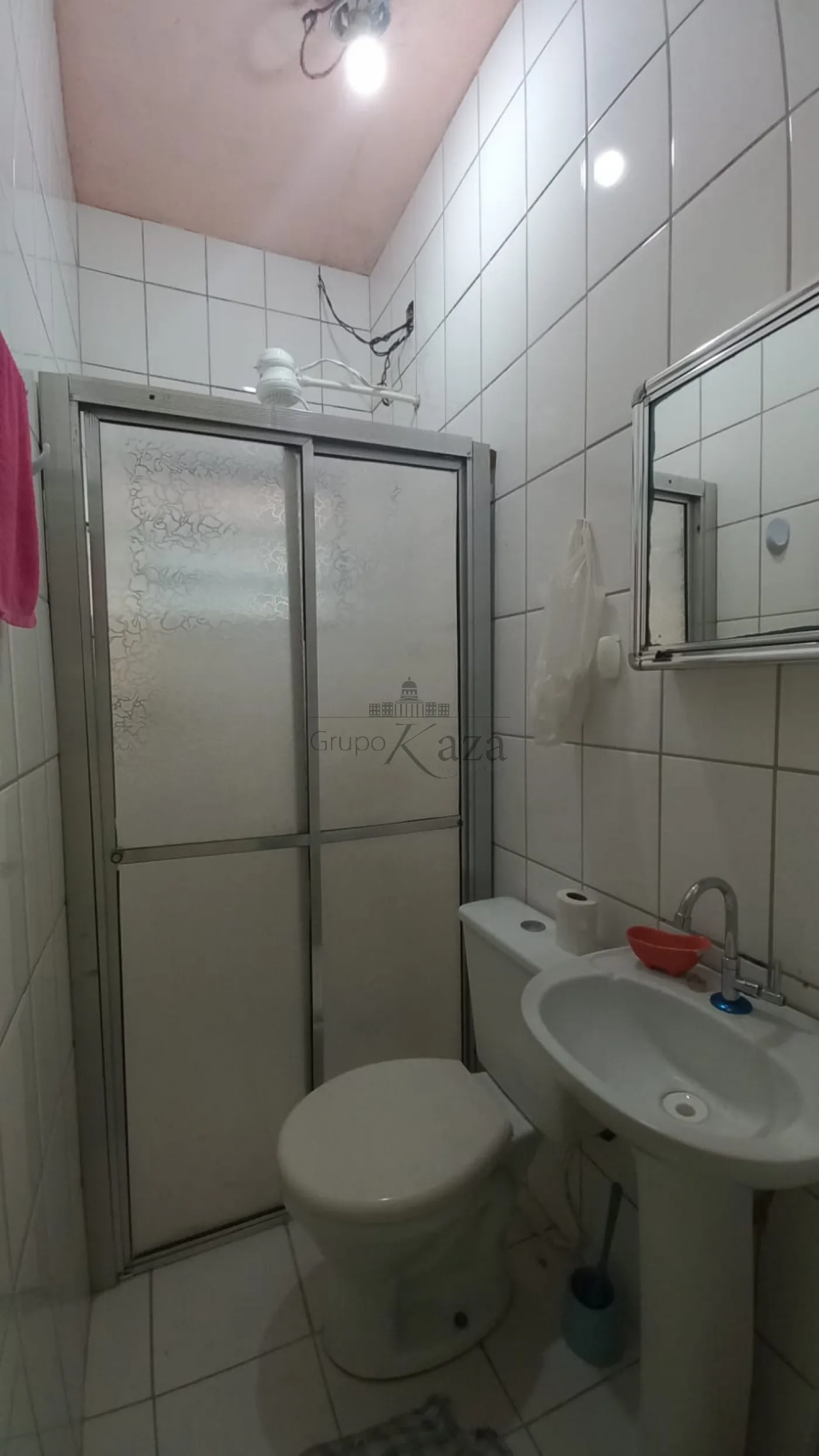 Foto 13 de Casa Padrão em Lagoa Azul, Jacareí - imagem 13