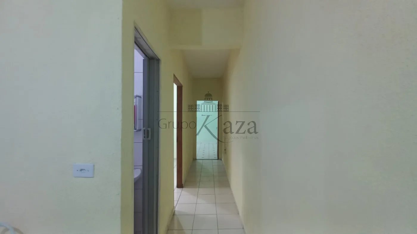 Foto 12 de Casa Padrão em Lagoa Azul, Jacareí - imagem 12
