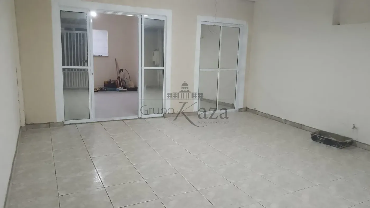 Foto 9 de Casa Padrão em Jardim Maria Amélia, Jacareí - imagem 9