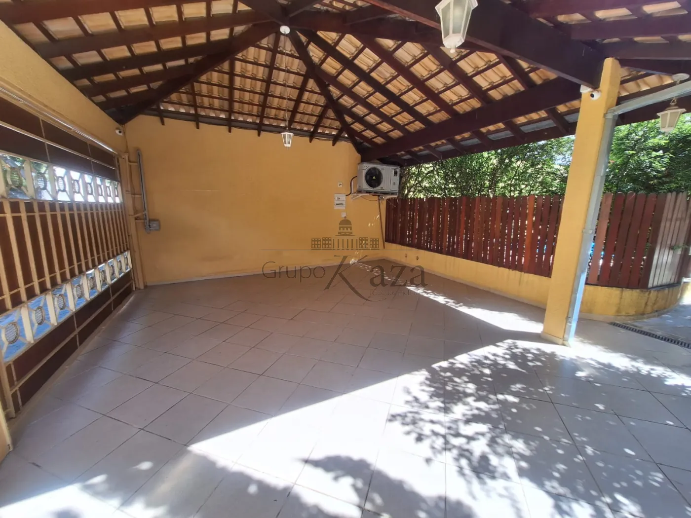 Foto 17 de Casa Padrão em Loteamento Villa Branca, Jacareí - imagem 17