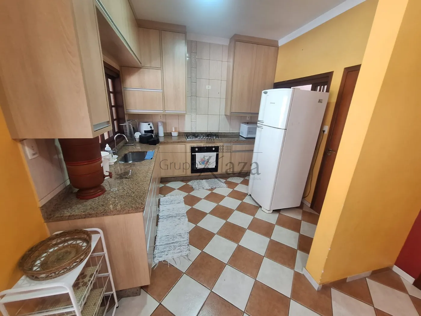 Foto 1 de Casa Padrão em Loteamento Villa Branca, Jacareí - imagem 1