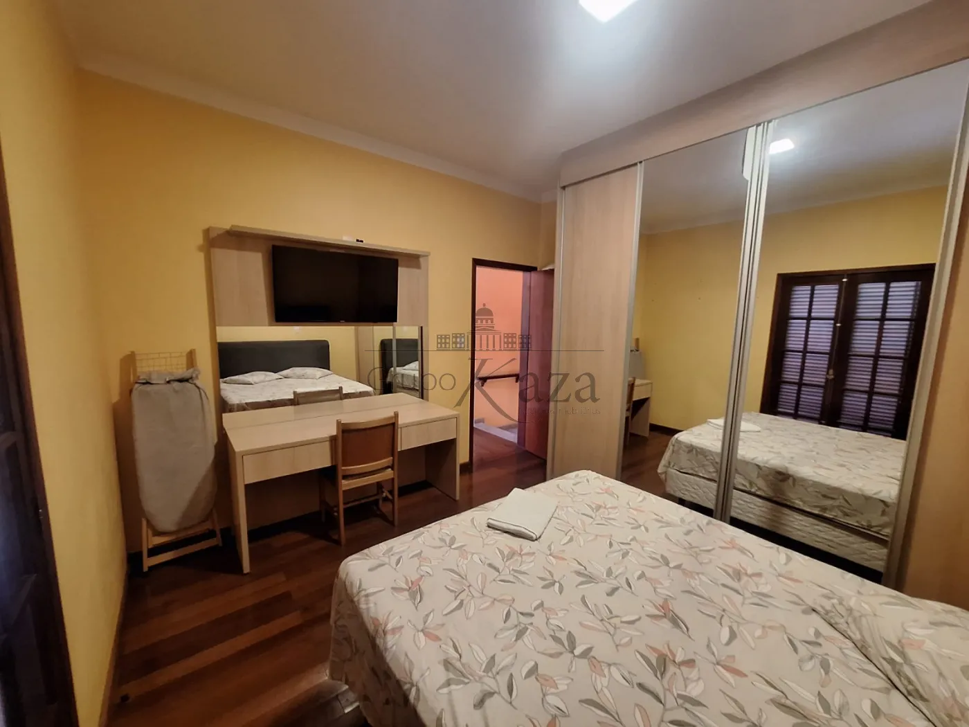 Foto 4 de Casa Padrão em Loteamento Villa Branca, Jacareí - imagem 4