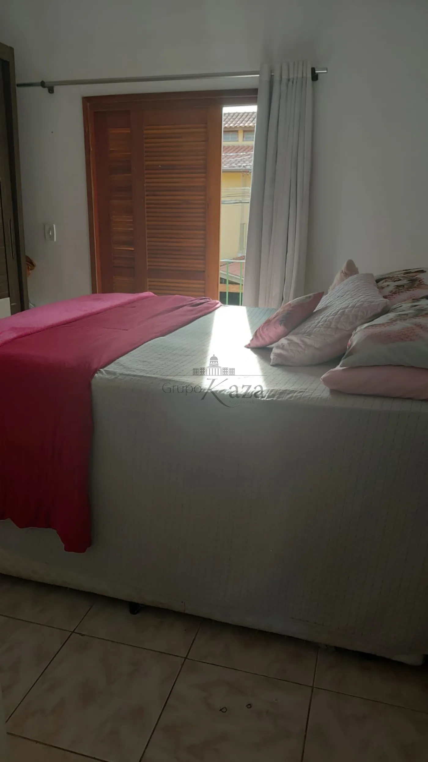 Foto 8 de Casa Condomínio em Jardim Jacinto, Jacareí - imagem 8