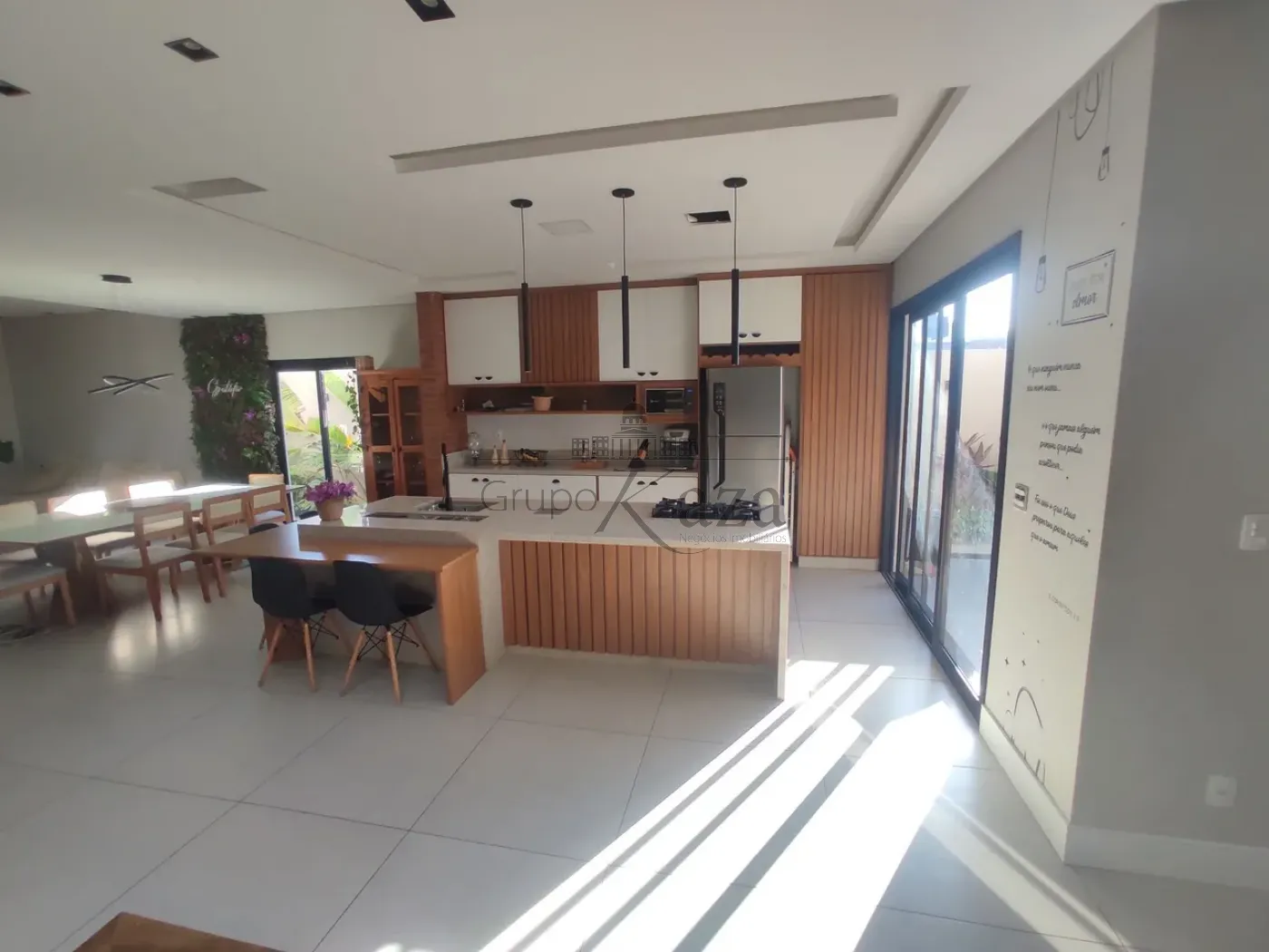 Foto 8 de Casa Condomínio em Parque Residencial Maria Elmira, Caçapava - imagem 8