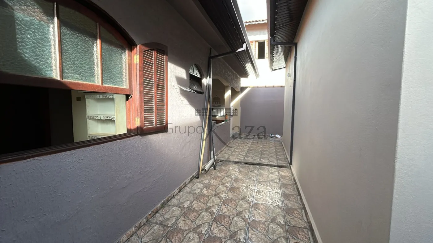 Foto 13 de Casa Padrão em Jardim Terras de São João, Jacareí - imagem 13