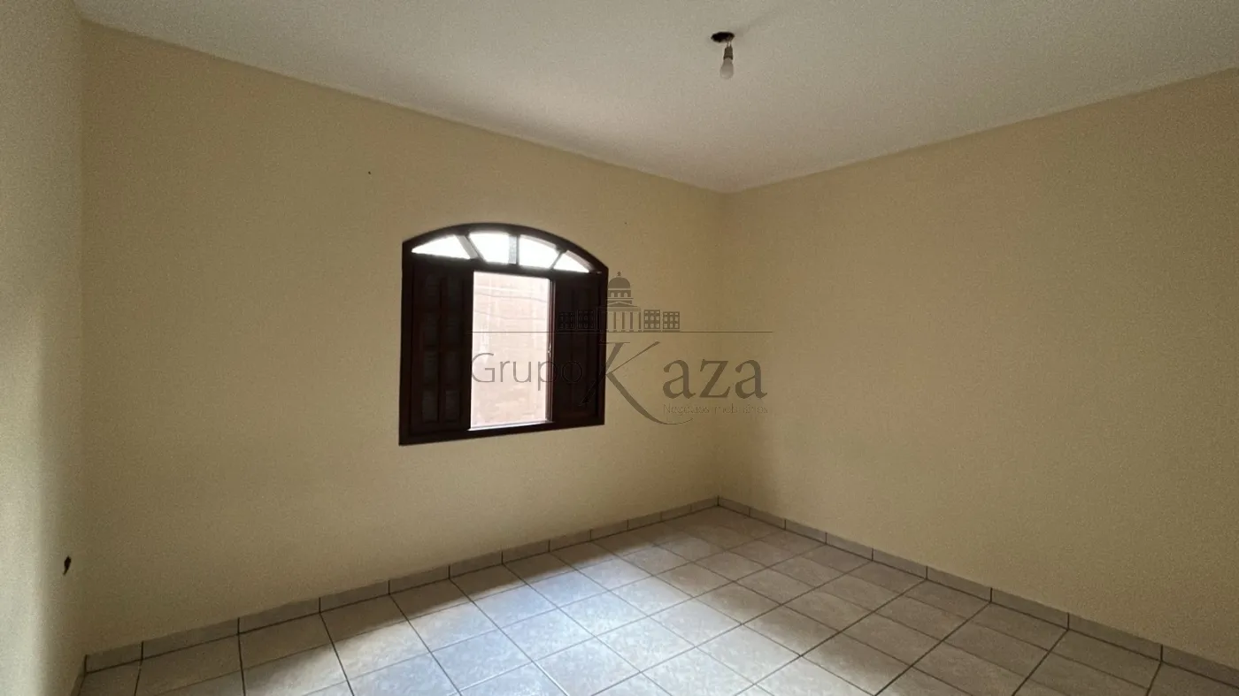 Foto 5 de Casa Padrão em Jardim Terras de São João, Jacareí - imagem 5