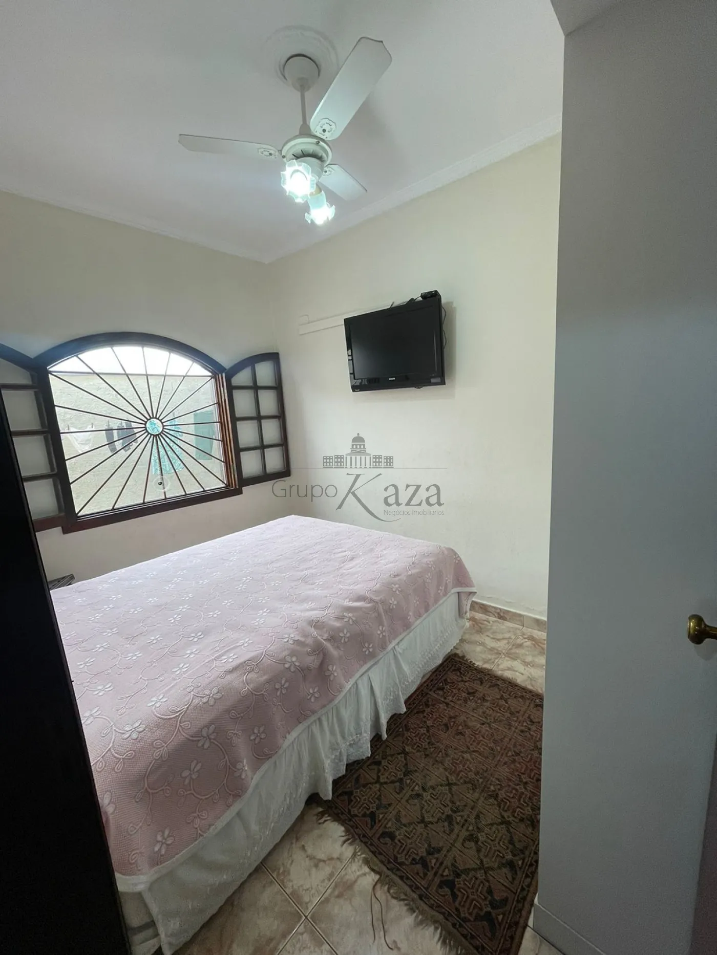 Foto 13 de Casa Padrão em Parque Itamarati, Jacareí - imagem 13