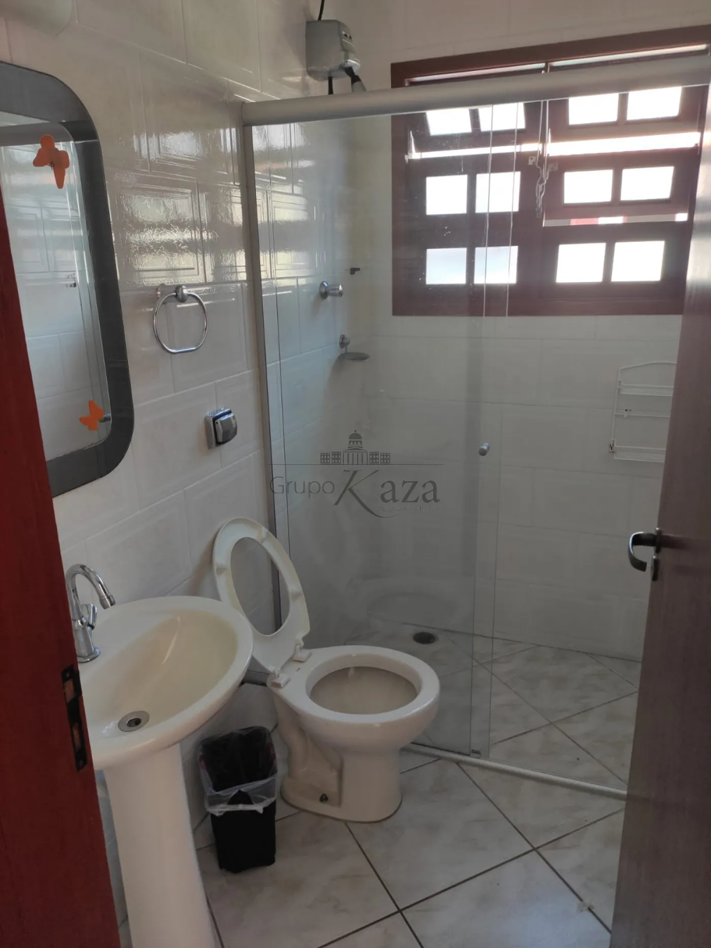 Foto 17 de Casa Sobrado em Martim de Sá, Caraguatatuba - imagem 17