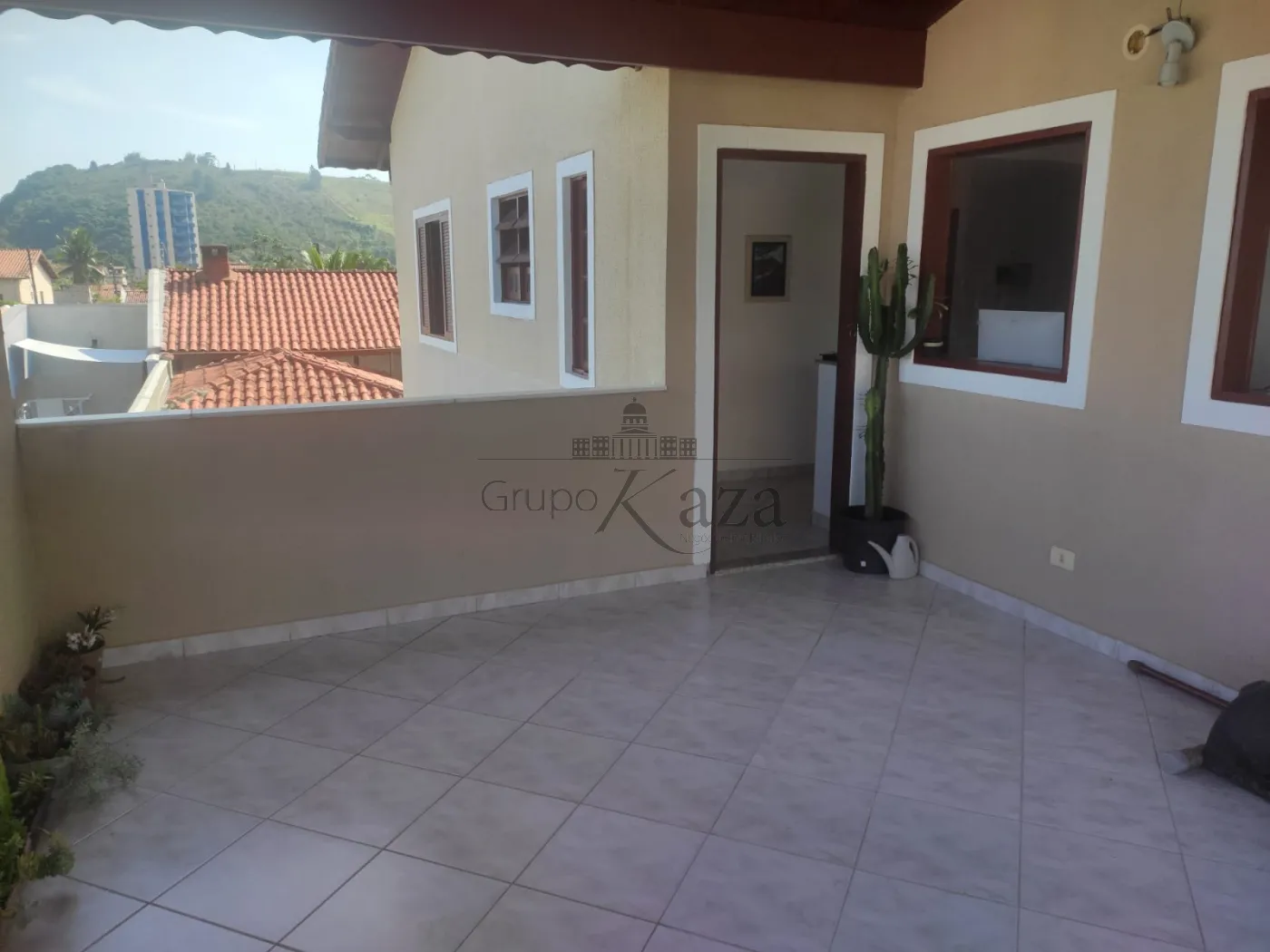 Foto 14 de Casa Sobrado em Martim de Sá, Caraguatatuba - imagem 14
