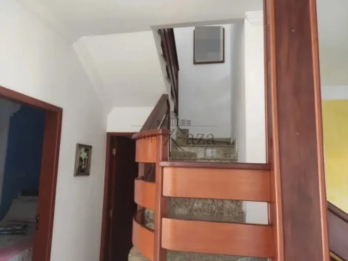 Foto 10 de Casa Sobrado em Martim de Sá, Caraguatatuba - imagem 10