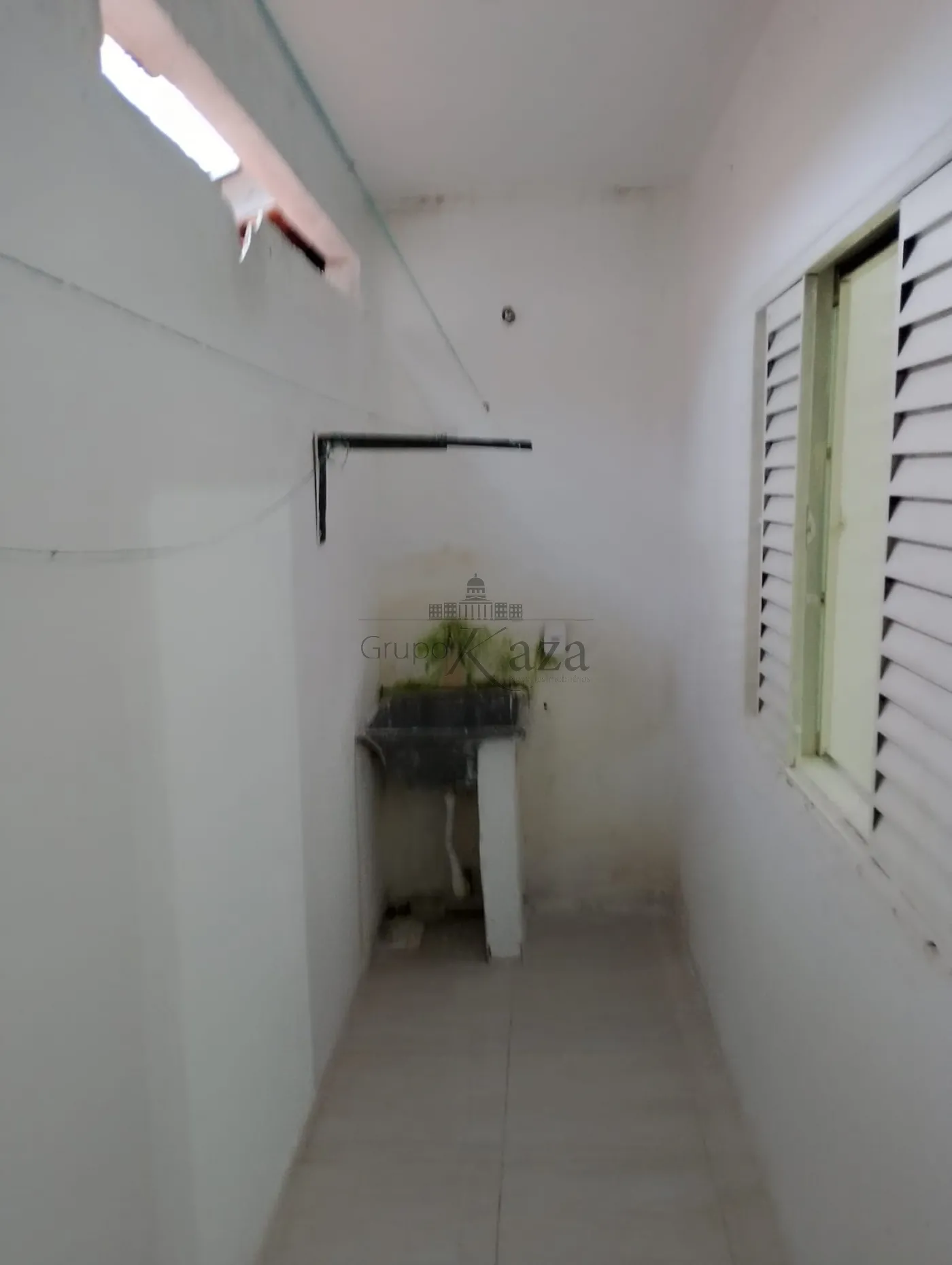 Foto 5 de Casa Padrão em Jardim dos Bandeirantes, São José dos Campos - imagem 5