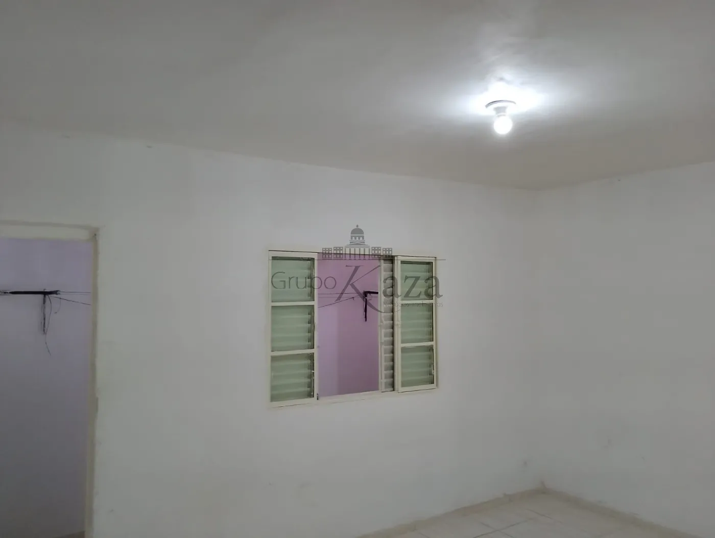 Foto 3 de Casa Padrão em Jardim dos Bandeirantes, São José dos Campos - imagem 3