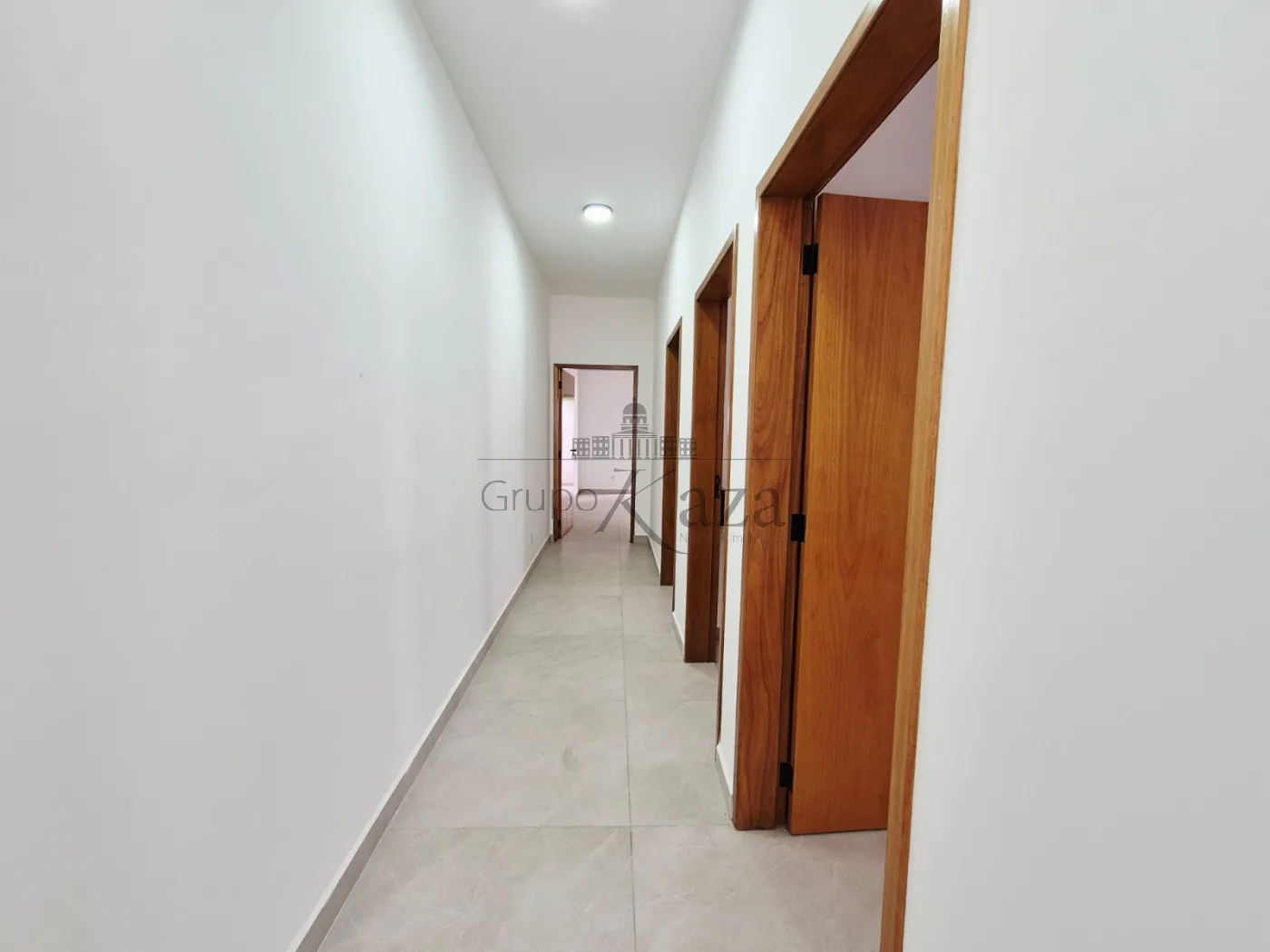 Foto 9 de Casa Térrea em Loteamento Villa Branca, Jacareí - imagem 9